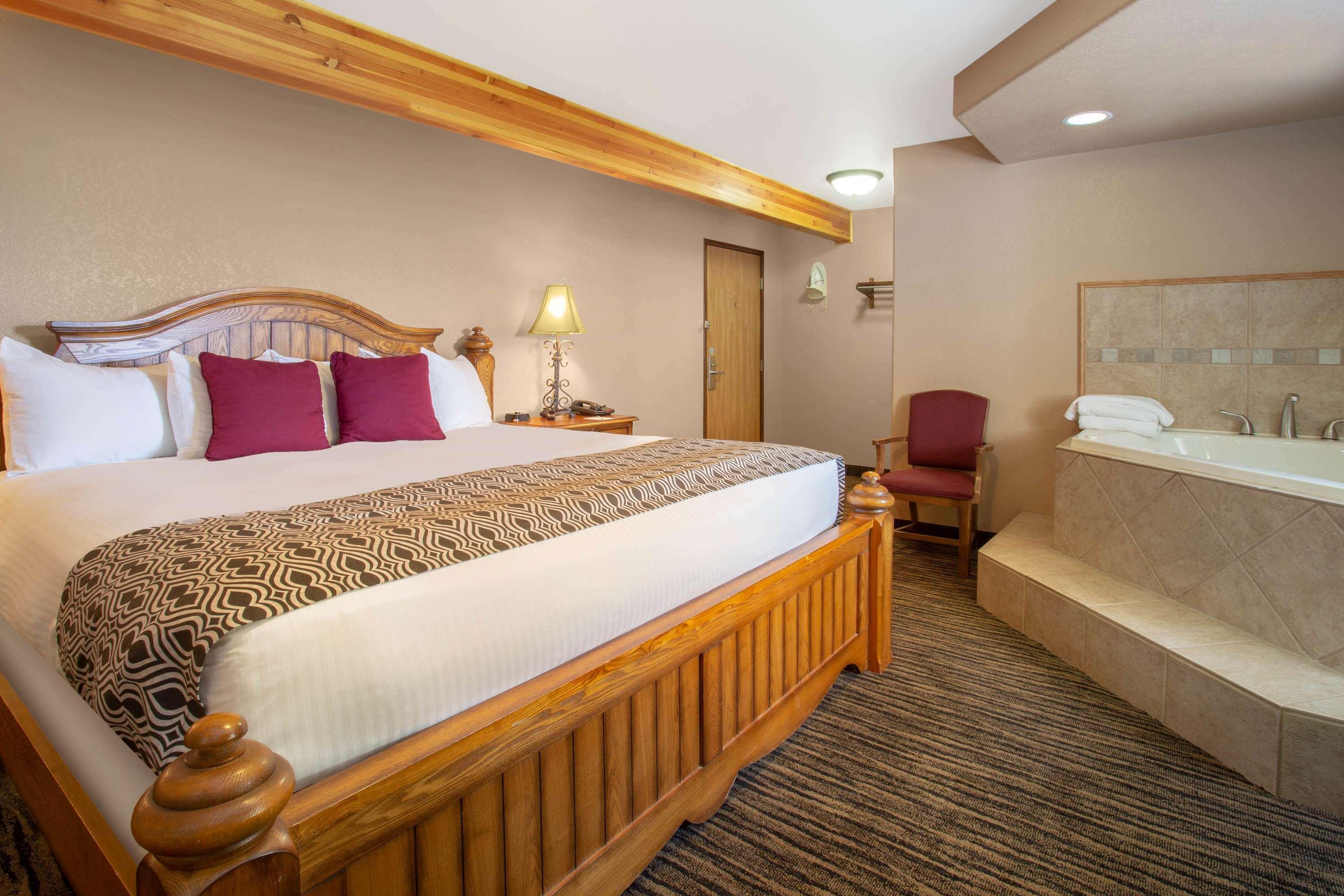 Hotel Super 8 By Wyndham Lewistown Exterior foto